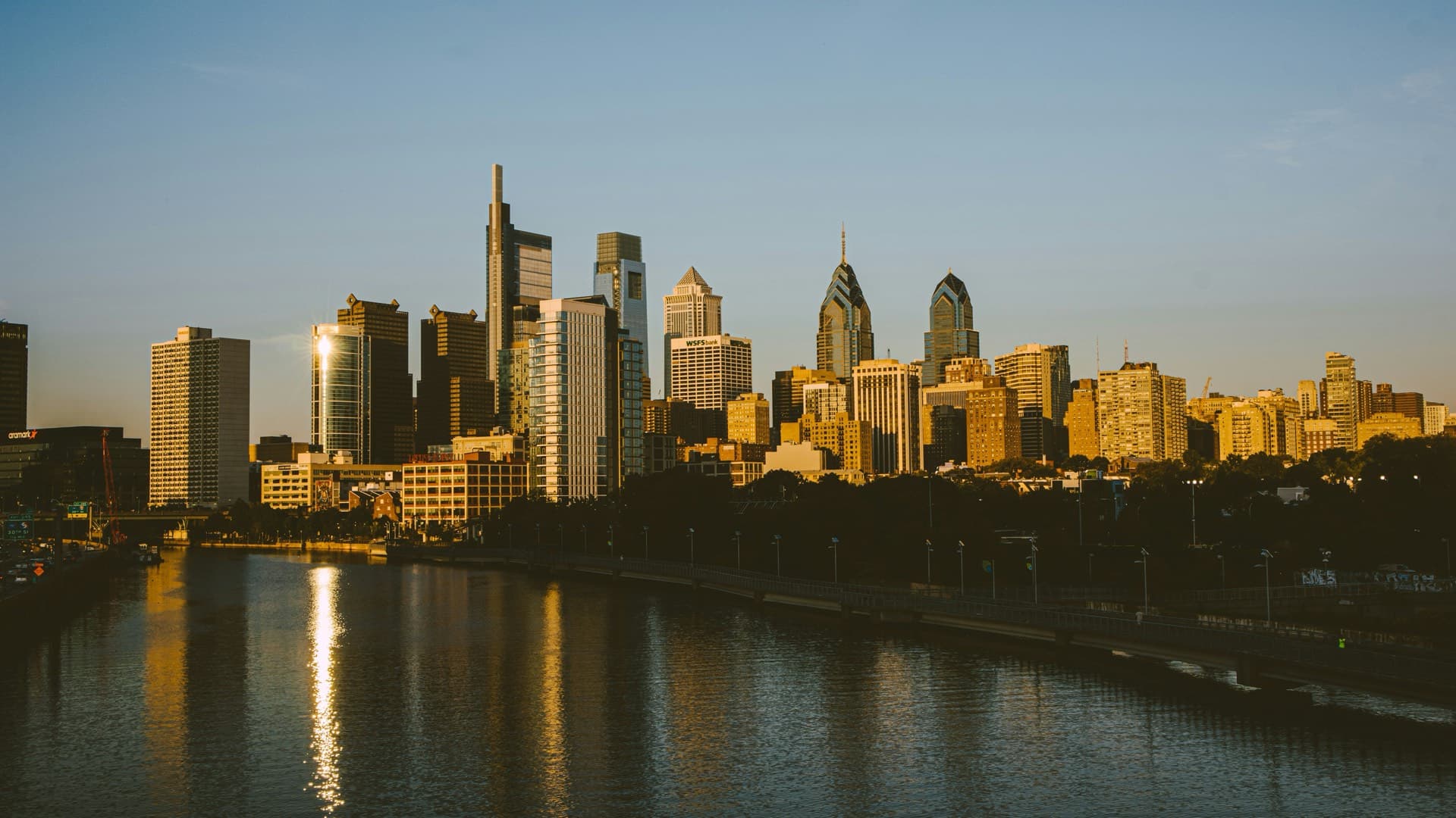 The Philadelphia skyline, home of Standard Ultrasound