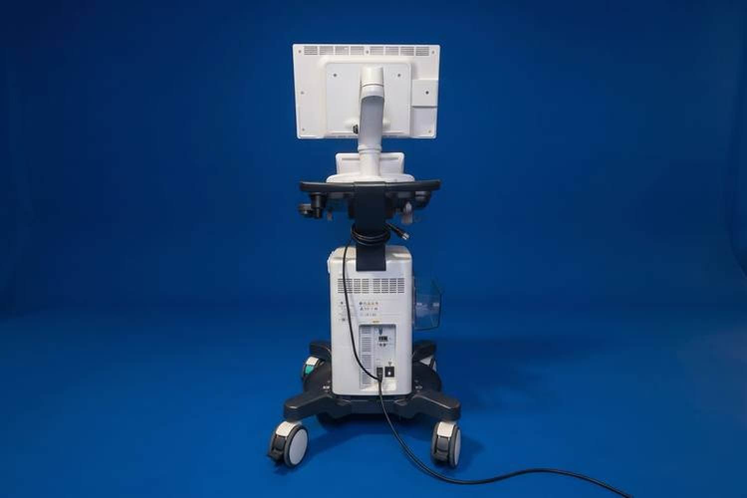Rear of the GE Vivid T9 showing its probe ports