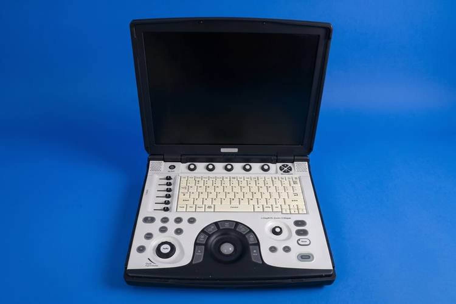 GE Vivid i BT12 ultrasound system