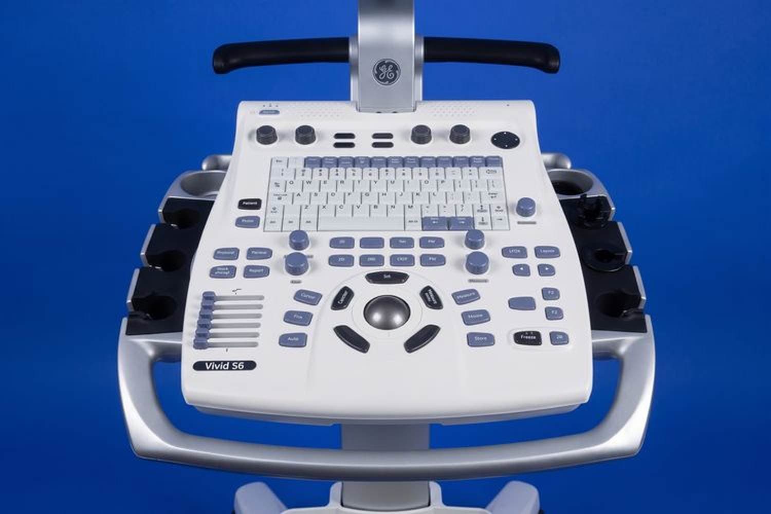 GE Vivid S6 control panel and trackball