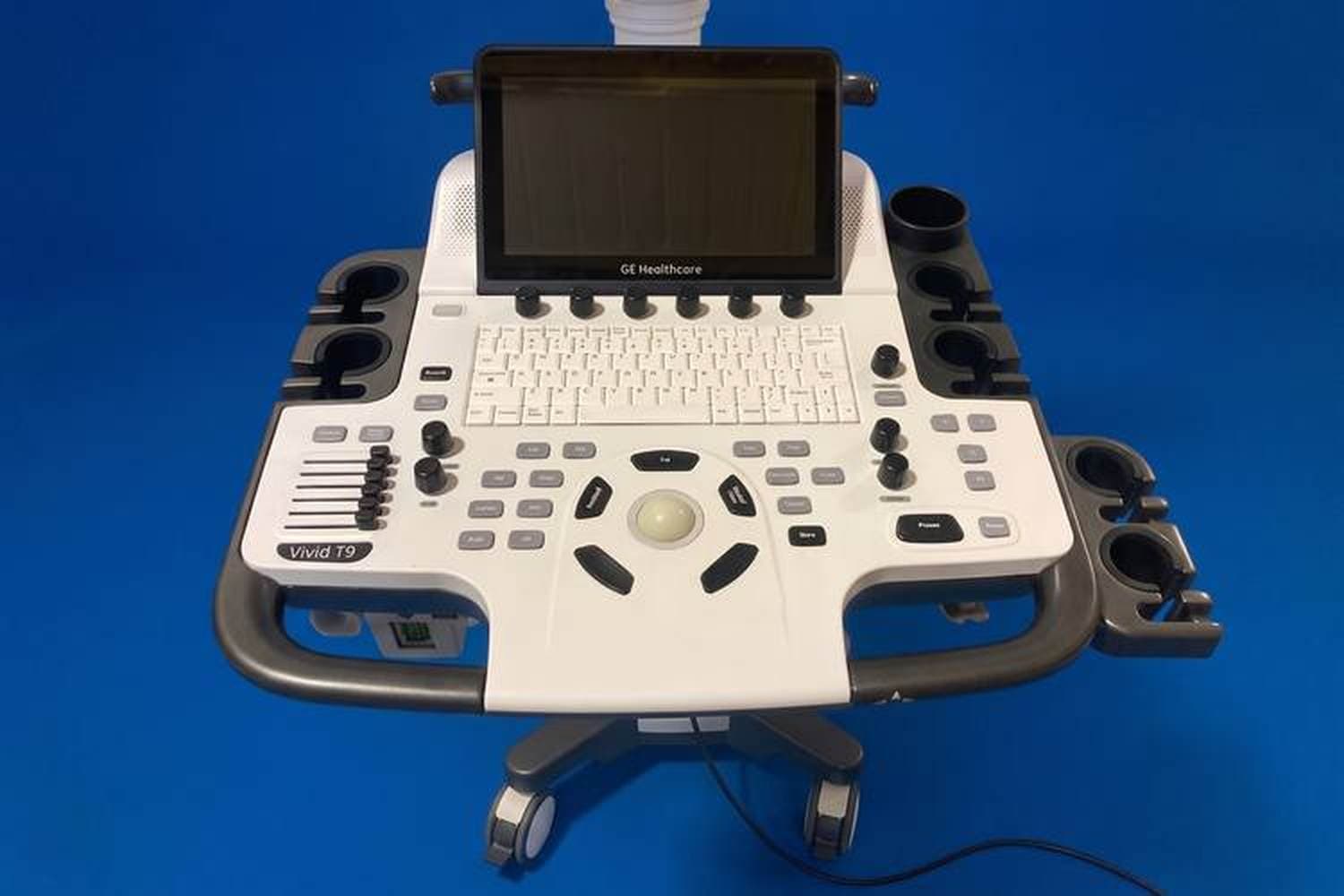 GE Vivid T9 control panel and trackball