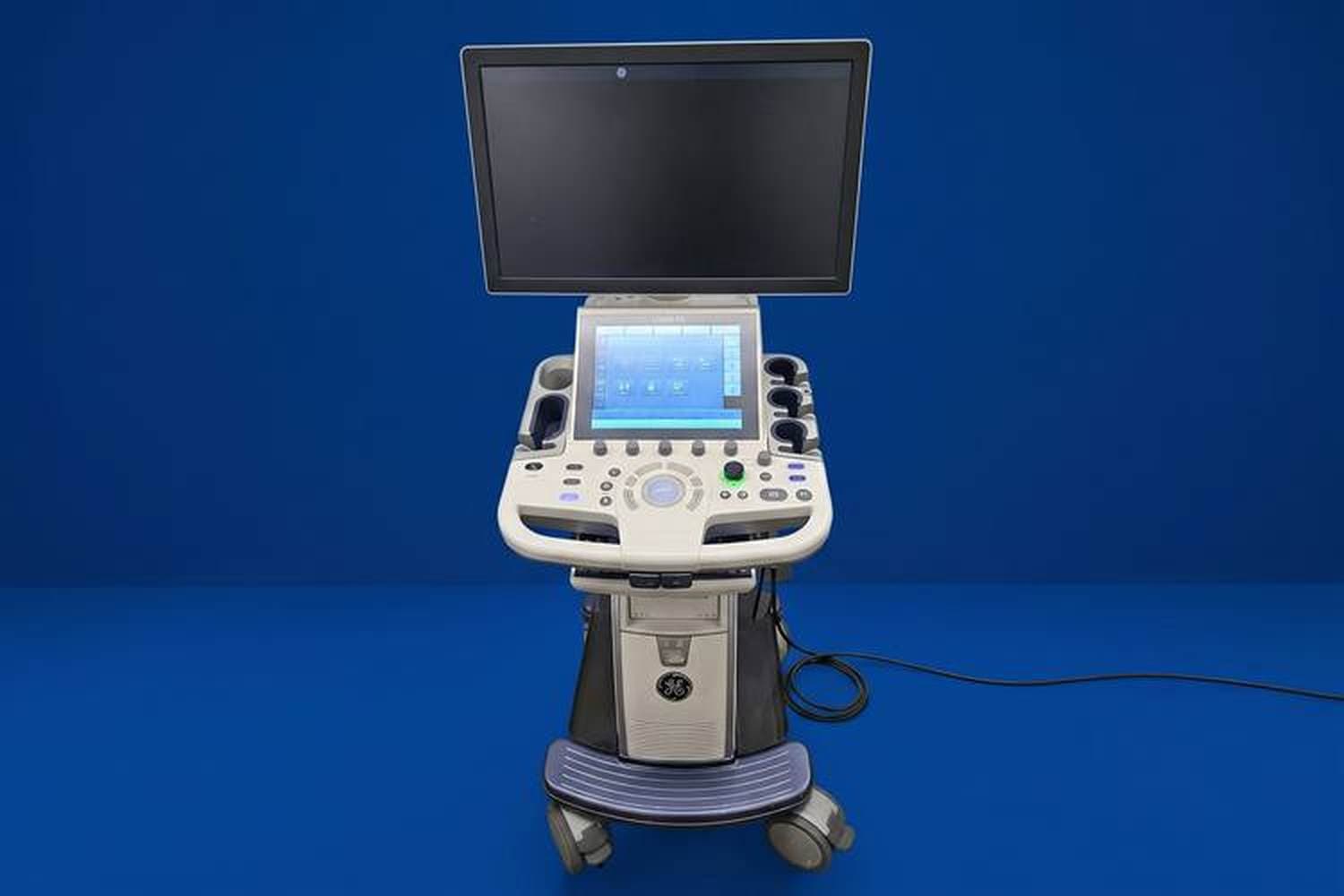 GE LOGIQ P9 ultrasound system