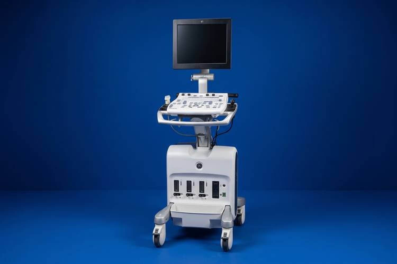GE Vivid S6 ultrasound system